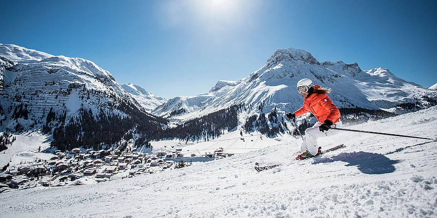 Lech am Arl­berg, Dame auf Skipiste