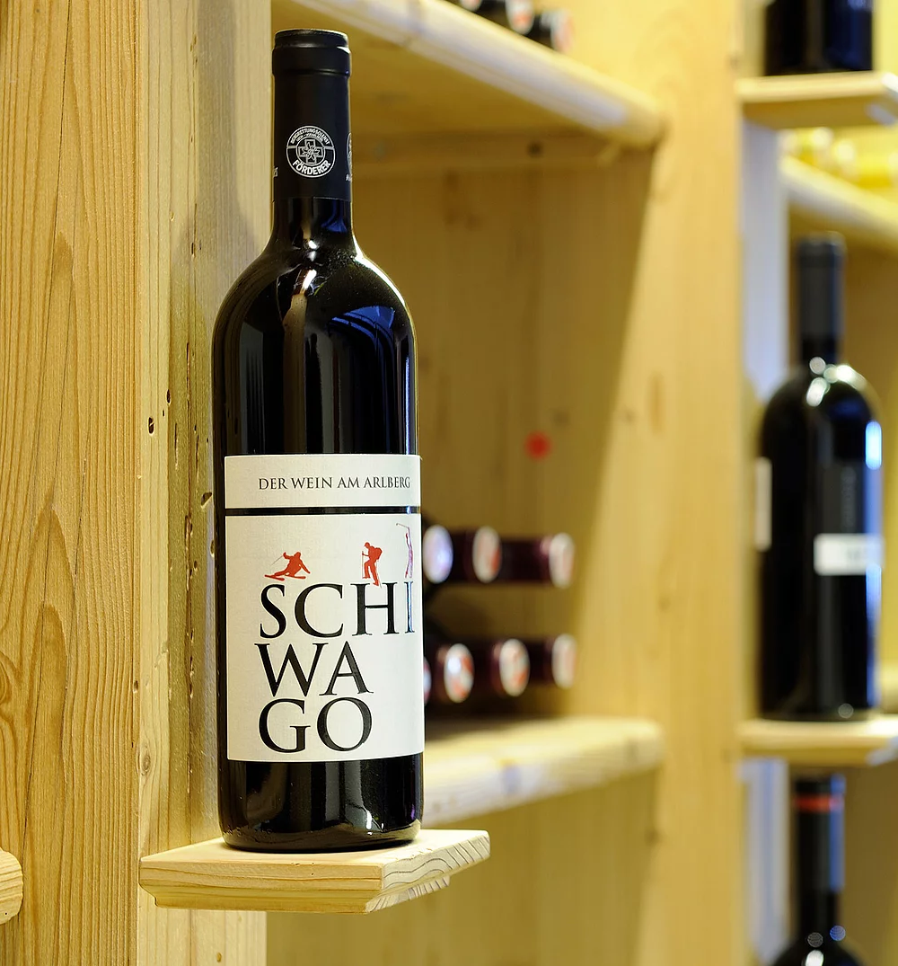 Die IVA-Wein­bar im Cres­ta